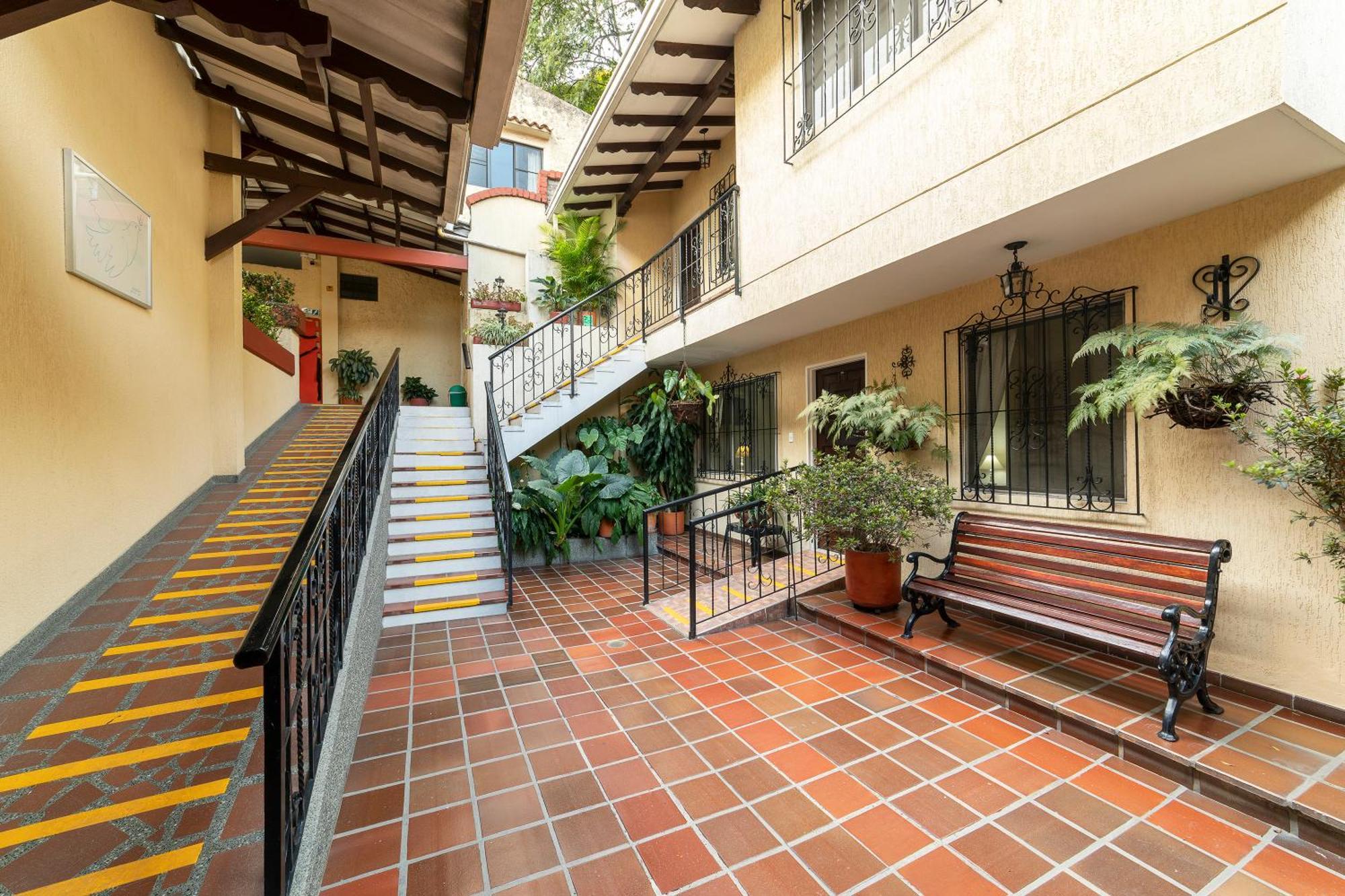 Hotel Stein Colonial Cali Eksteriør billede